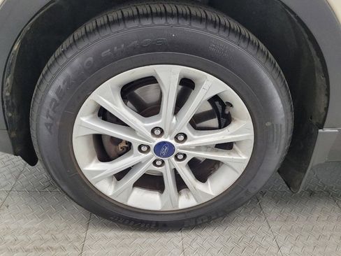 Used 2018 Ford Escape SE image 31