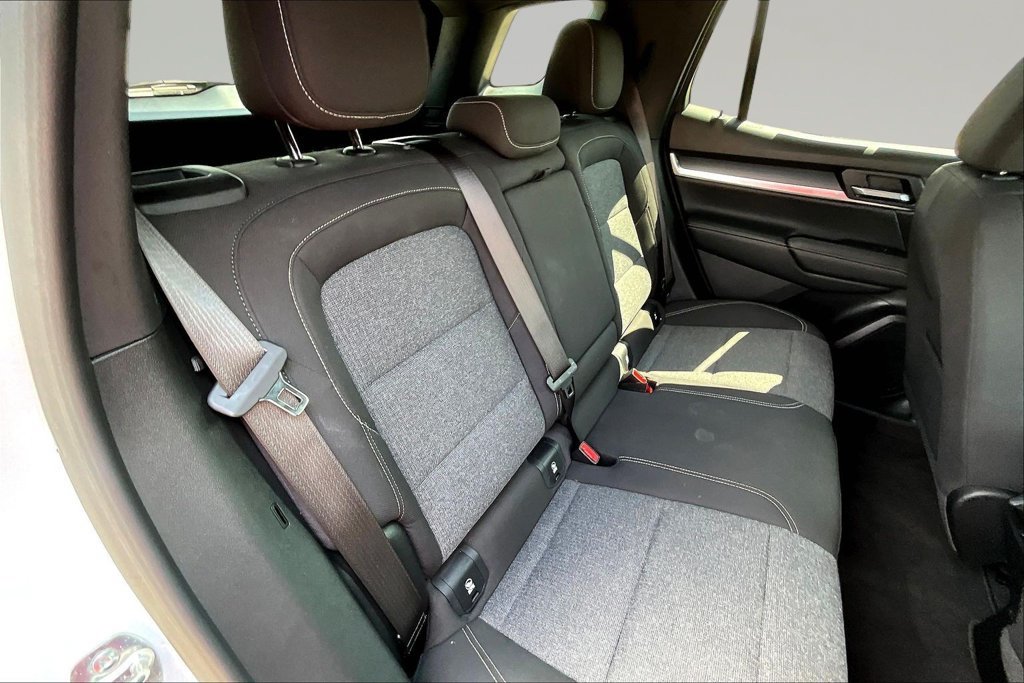 Used 2025 GMC Terrain Elevation AWD/4WD image 27