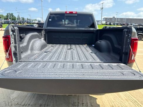 New 2026 RAM 2500 Big Horn AWD/4WD image 21