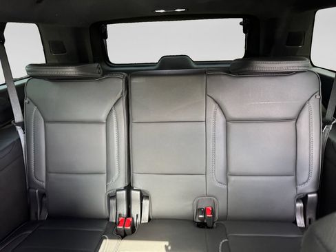 Used 2022 GMC Yukon XL Denali AWD/4WD image 21