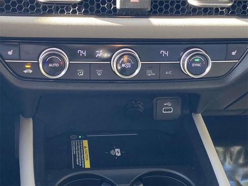 Certified 2024 Honda HR-V EX-L image 25