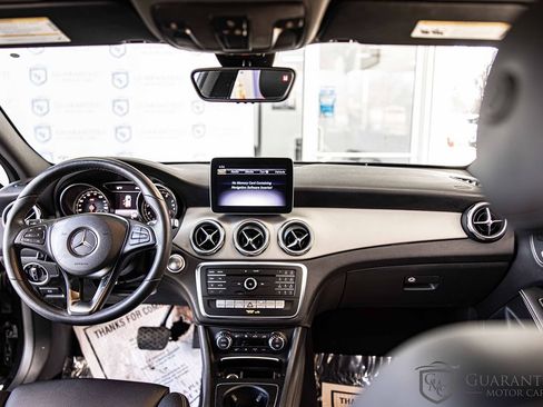 Used 2020 Mercedes-Benz GLA 250 w/ Convenience Package image 35