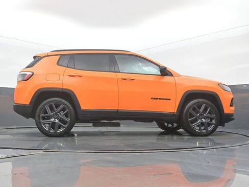 New 2026 Jeep Compass Latitude w/ Sun and Sound Group AWD/4WD image 52