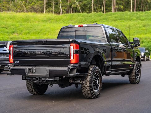 Certified 2026 Ford F250 Platinum w/ Tremor Off-Road Package AWD/4WD image 7
