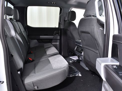 New 2026 Ford F350 XLT w/ XLT Premium Package image 19