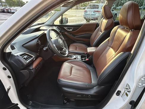Used 2022 Subaru Forester Touring AWD/4WD image 27