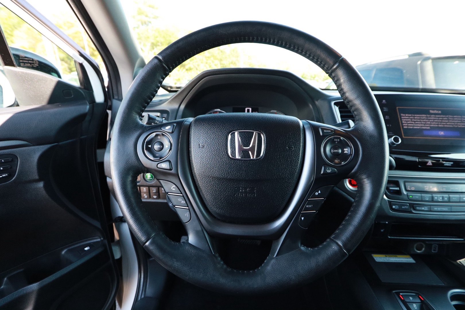Used 2023 Honda Ridgeline RTL-E image 10