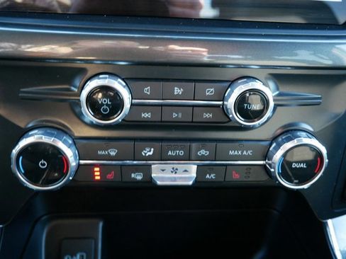 Certified 2022 Ford F150 XLT w/ Equipment Group 302A High image 26