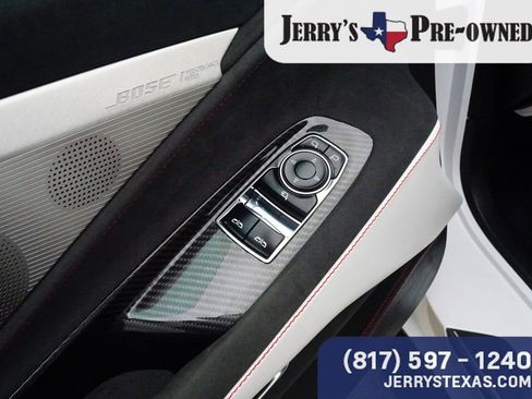 Used 2023 Chevrolet Corvette Stingray Premium Cpe image 18