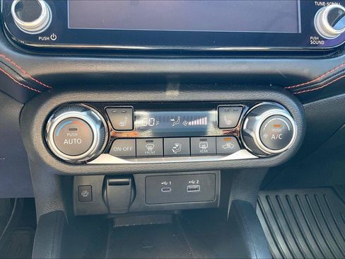 Used 2024 Nissan Versa SR w/ Electronics Package FWD image 30