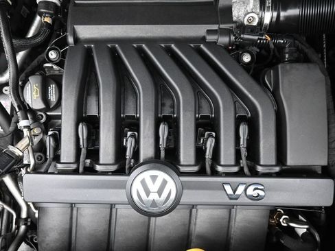 Used 2023 Volkswagen Atlas SE AWD/4WD image 30