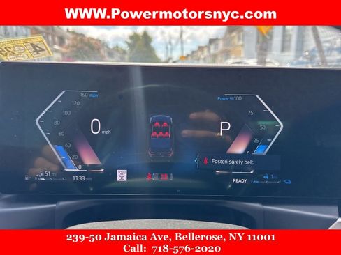 Used 2024 BMW 330e xDrive w/ Convenience Package image 31