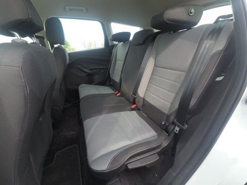 Used 2017 Ford Escape S image 18