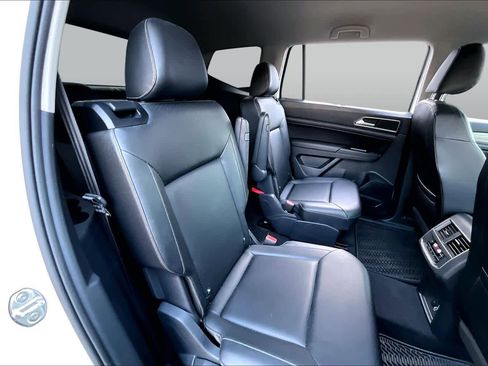 Used 2019 Volkswagen Atlas SE FWD image 19