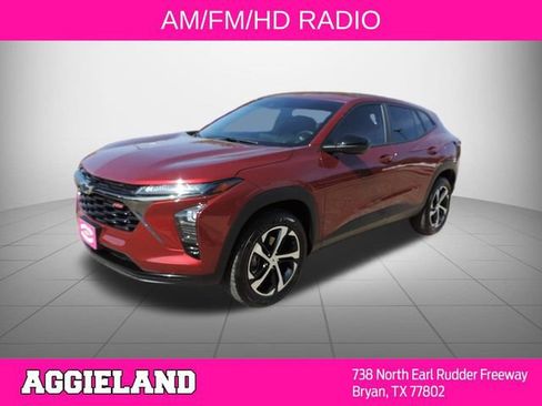 Used 2025 Chevrolet Trax RS w/ Driver Confidence Package FWD image 8