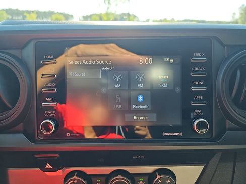 Used 2020 Toyota Tacoma SR w/ SR Convenience Package RWD image 25