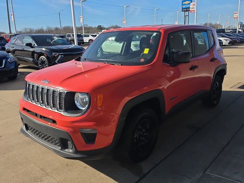 Used 2021 Jeep Renegade Sport image 4