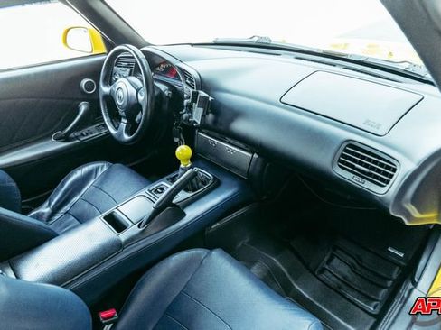 Used 2001 Honda S2000 image 22