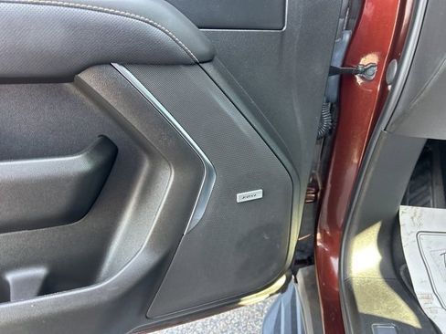 Used 2023 GMC Yukon SLT image 14