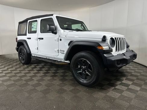 Used 2020 Jeep Wrangler Unlimited Sport AWD/4WD image 2
