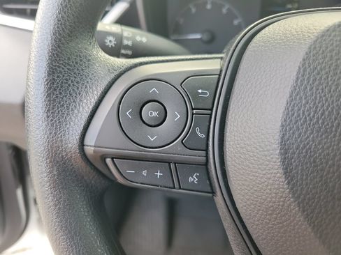 Used 2024 Toyota Corolla LE FWD image 19