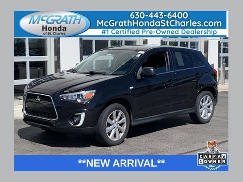 Used 2015 Mitsubishi Outlander Sport SE FWD image 1