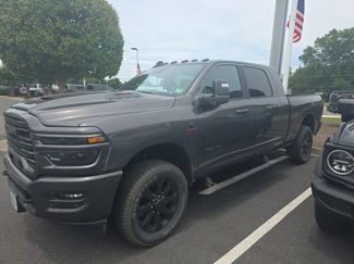 Used 2025 RAM 2500 Laramie AWD/4WD video 1