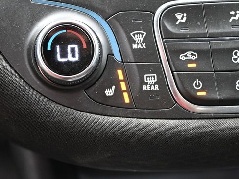 Used 2023 Chevrolet Malibu LT image 19