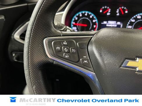 Used 2024 Chevrolet Malibu LT FWD image 14