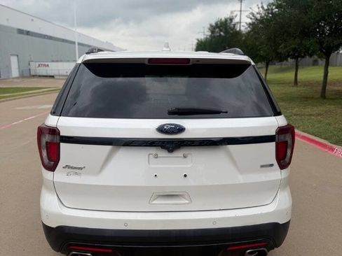 Used 2016 Ford Explorer Sport AWD/4WD image 6
