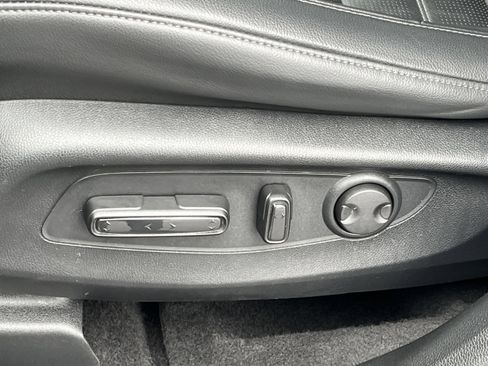 Used 2024 Honda CR-V EX-L image 25