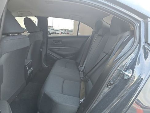 Used 2026 Toyota Corolla LE FWD image 7