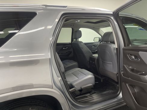 Used 2019 Chevrolet Traverse Premier w/ LPO, Floor Liner Package image 21
