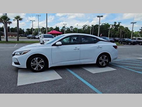Used 2021 Nissan Sentra SV image 24
