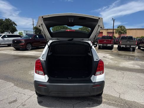 Used 2016 Chevrolet Trax LS FWD image 27