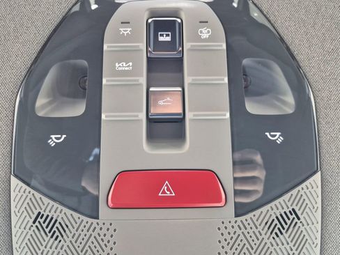 New 2026 Kia EV9 Land image 25