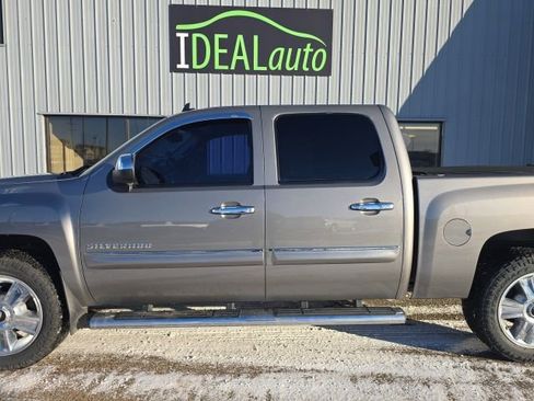 Used 2013 Chevrolet Silverado 1500 LT image 1