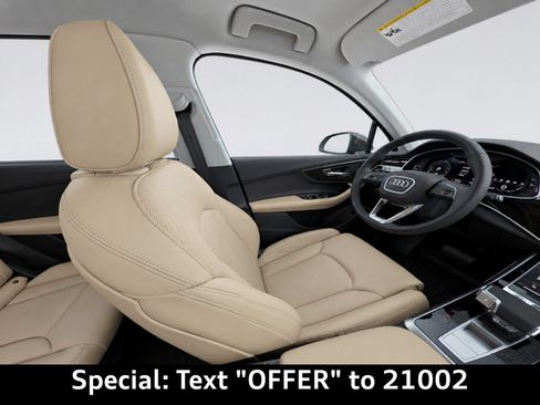 Certified 2025 Audi Q7 3.0T Prestige AWD/4WD image 13