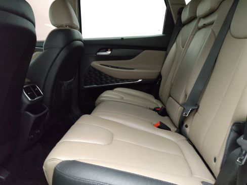 Used 2020 Hyundai Santa Fe SEL w/ Cargo Package FWD image 18