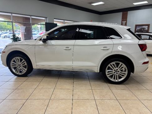 Used 2018 Audi Q5 2.0T Premium Plus w/ Premium Plus Package AWD/4WD image 8