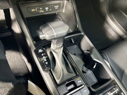 Used 2025 Kia K5 GT-Line w/ GT-Line Premium Package image 19