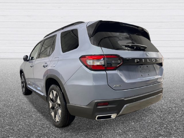 New 2026 Honda Pilot Elite image 3