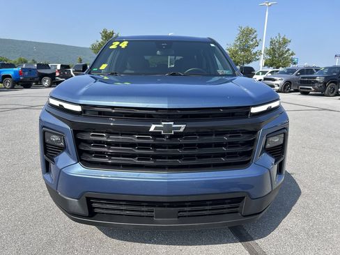 Used 2024 Chevrolet Traverse LS w/ Midnight/Sport Edition AWD/4WD image 12