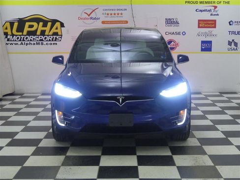 Used 2020 Tesla Model X Long Range AWD/4WD image 2