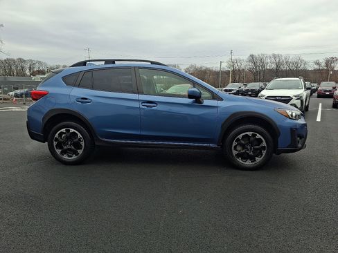 Certified 2021 Subaru Crosstrek 2.0i Premium w/ Popular Package #3 image 7