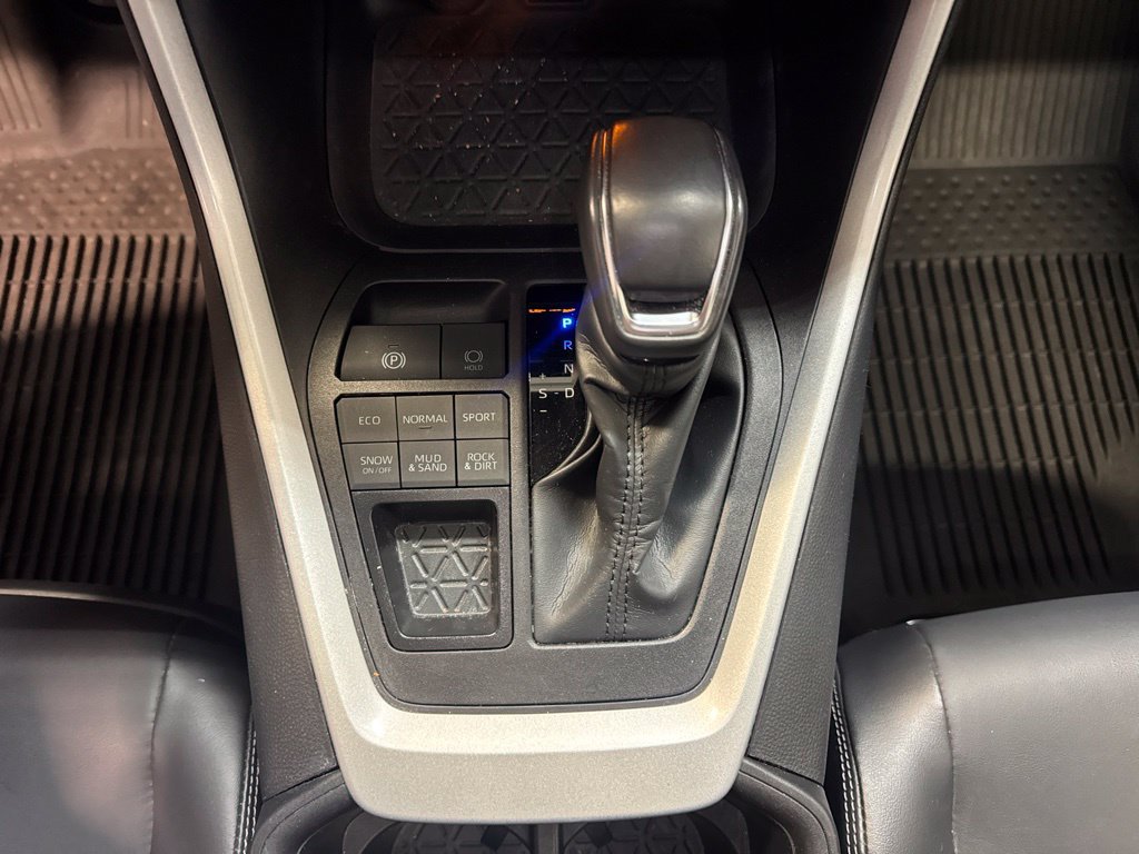Used 2024 Toyota RAV4 XLE Premium w/ Weather Package AWD/4WD image 15