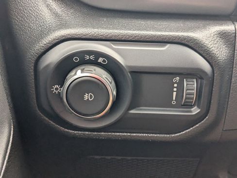 Used 2023 Jeep Wrangler Sport image 22