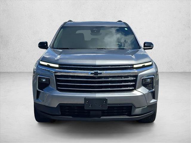 New 2026 Chevrolet Traverse LT w/ Enhanced Driving Package FWD image 2