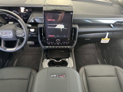 New 2026 GMC Yukon XL AT4 w/ AT4 Premium Plus Package AWD/4WD image 18