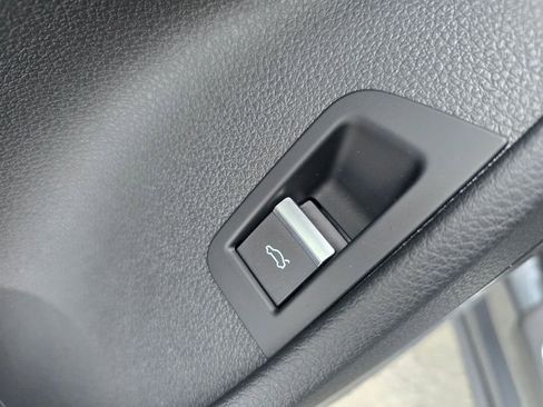 New 2026 Audi SQ7 Premium Plus AWD/4WD image 24